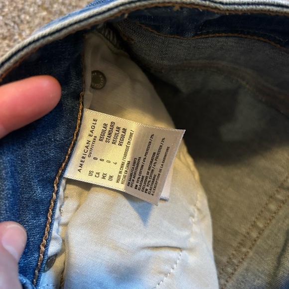 American Eagle high rise Denim Distressed Skirt - Picture 4 of 5